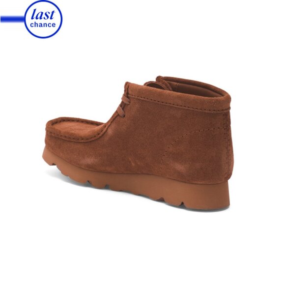 CLARKS Mocha Suede Wallabee Gore Tex Comfort Boots - Picture 2 of 2